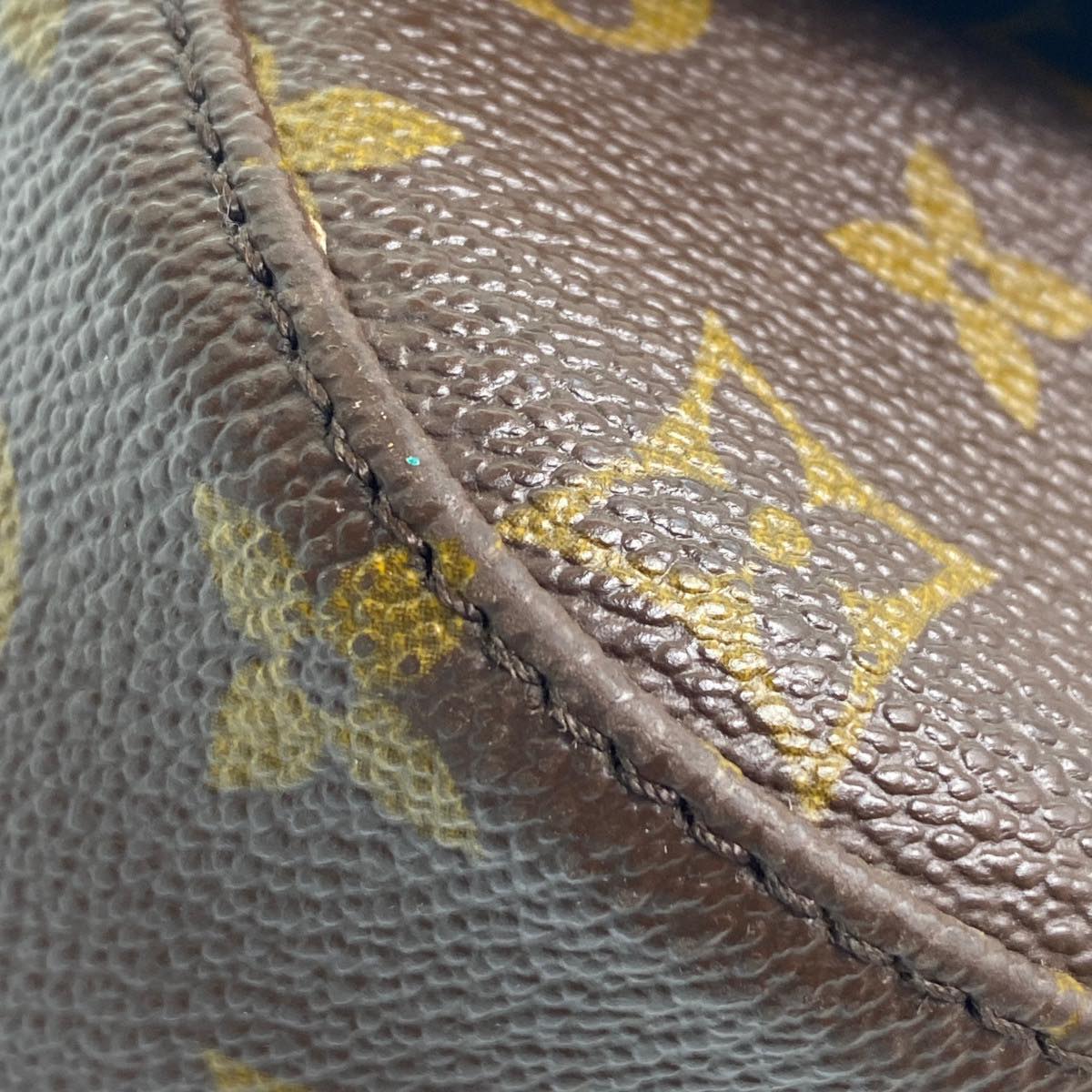 th_1586832075
